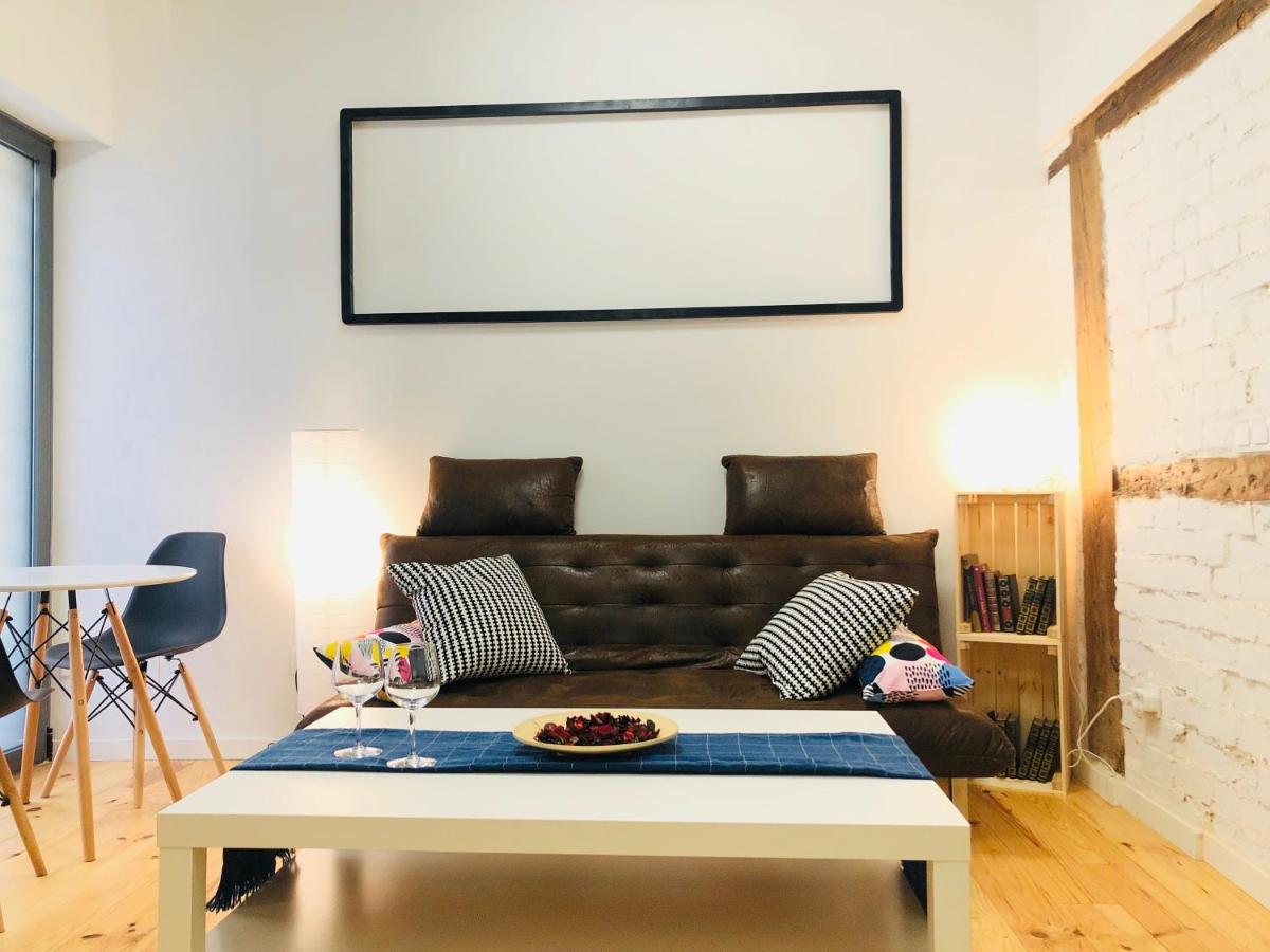 Con Encanto En Zona Tirso De Molina-sol Apartment *