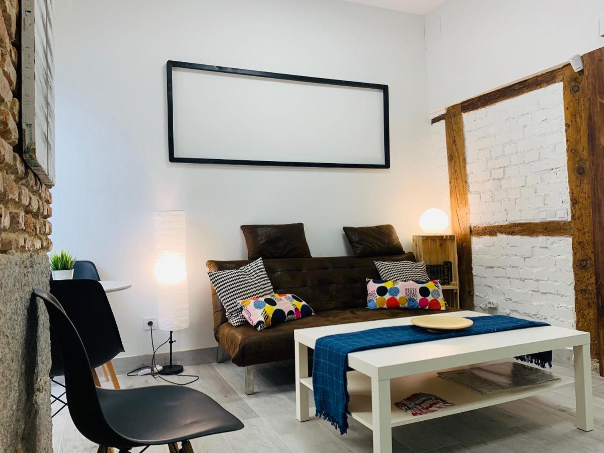 Con Encanto En Zona Tirso De Molina-sol Appartement